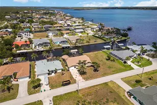 3069 Stone St, Port Charlotte, FL 33981 - Photo 4