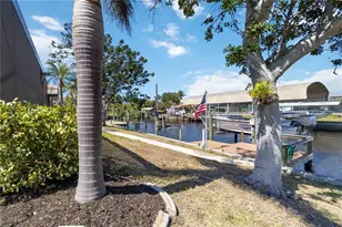 3069 Stone St, Port Charlotte, FL 33981 - Photo 10