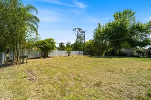 425 Skylark Ln NW, Port Charlotte, FL 33952 - Photo 26