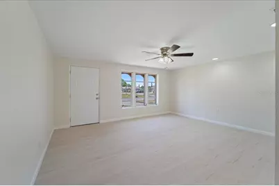 425 Skylark Lane NW, Port Charlotte, FL 33952 - Photo 4