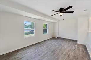 425 Skylark Ln NW, Port Charlotte, FL 33952 - Photo 14