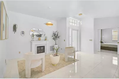 4146 Westbourne Circle, Sarasota, FL 34238 - Photo 6