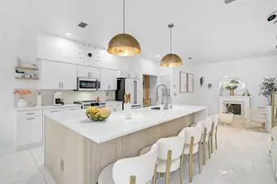 4146 Westbourne Cir, Sarasota, FL 34238 - Photo 12