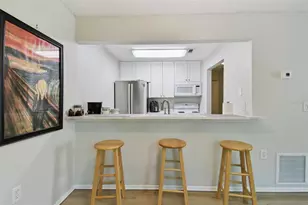 3718 59th Ave W, Bradenton, FL 34210 - Photo 10