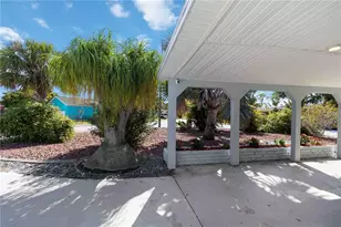 108 Martin Dr NE, Port Charlotte, FL 33952 - Photo 4