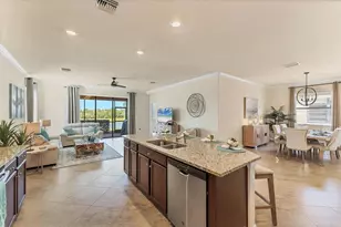 10072 Cozy Grv Dr, Venice, FL 34293 - Photo 8