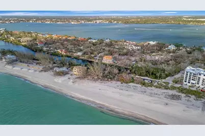 8555 Heron Lagoon Circle, Sarasota, FL 34242 - Photo 34