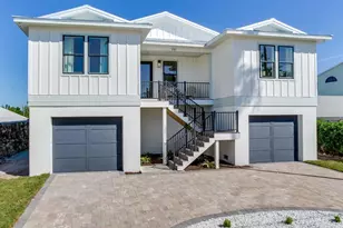8555 Heron Lagoon Cir, Sarasota, FL 34242 - Photo 1