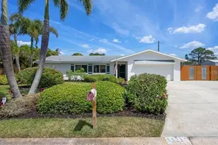 5523 Scotia Pl, Sarasota, FL 34231 - Photo 1