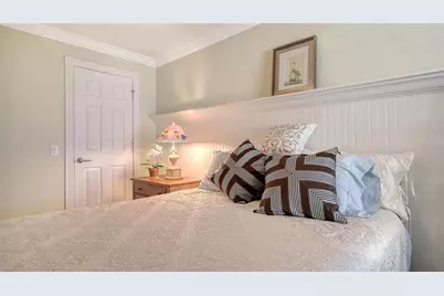 5934 Guarino Drive, Sarasota, FL 34238 - Photo 22