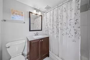 1256 Riegels Landing Dr, Sarasota, FL 34242 - Photo 24