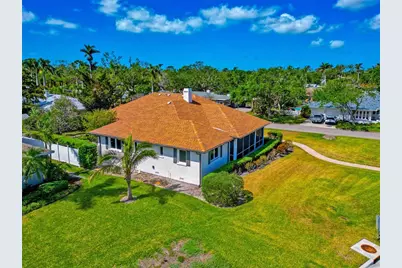 2305 Riverview Boulevard, Bradenton, FL 34205 - Photo 10