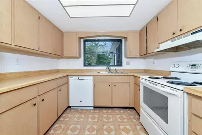 320 25th Street W, Bradenton, FL 34205 - Photo 22