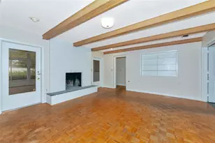 320 25th St W, Bradenton, FL 34205 - Photo 14