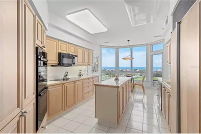 545 Sanctuary Drive #B806, Longboat Key, FL 34228 - Photo 12