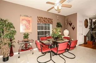 7685 Plantation Cir, University Park, FL 34201 - Photo 6