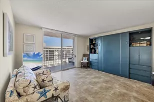 1212 Benjamin Franklin Dr, Sarasota, FL 34236 - Photo 22