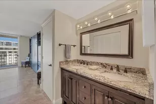 1212 Benjamin Franklin Dr, Sarasota, FL 34236 - Photo 24