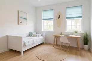 2563 Loma Linda St, Sarasota, FL 34239 - Photo 12