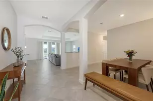 15332 Serene Shores Loop St, Bradenton, FL 34211 - Photo 4