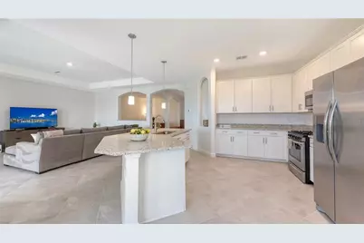 15332 Serene Shores Loop Street, Bradenton, FL 34211 - Photo 18