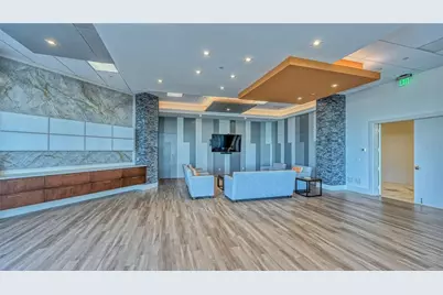 1211 Gulf Of Mexico Drive #704, Longboat Key, FL 34228 - Photo 30