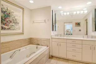 1211 Gulf of Mexico Dr, Longboat Key, FL 34228 - Photo 16