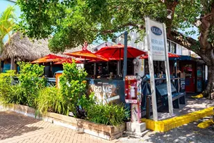 548 Beach Rd, Sarasota, FL 34242 - Photo 60