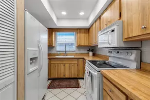 4307 Gulf Dr, Holmes Beach, FL 34217 - Photo 26