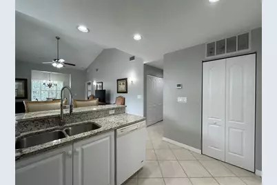 3706 54th Drive W #204, Bradenton, FL 34210 - Photo 10