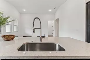 11822 Moonsail Dr, Parrish, FL 34219 - Photo 16