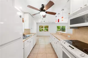 3709 Alden Wy, Sarasota, FL 34232 - Photo 16