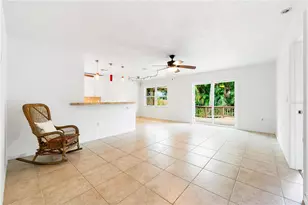3709 Alden Wy, Sarasota, FL 34232 - Photo 4