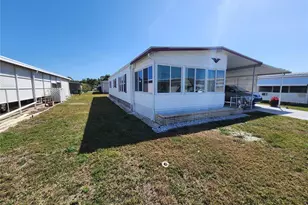 808 53rd Ave E, Bradenton, FL 34203 - Photo 2