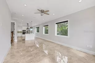 4112 Swift Rd, Sarasota, FL 34231 - Photo 4