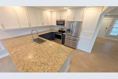 3409 Montilla Court #8410, Sarasota, FL 34232 - Photo 6