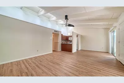 500 N Jefferson Avenue #B-5, Sarasota, FL 34237 - Photo 8