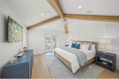 619 Key Royale Drive, Holmes Beach, FL 34217 - Photo 20