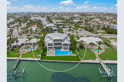 619 Key Royale Drive, Holmes Beach, FL 34217 - Photo 48