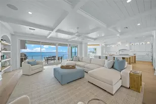 619 Key Royale Dr, Holmes Beach, FL 34217 - Photo 6