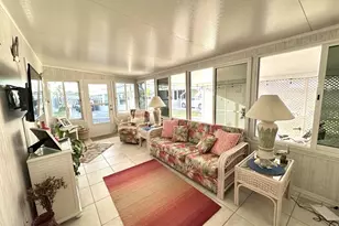 2094 Detroiter St, Sarasota, FL 34231 - Photo 6