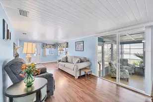 10315 Cortez Rd W, Bradenton, FL 34210 - Photo 12