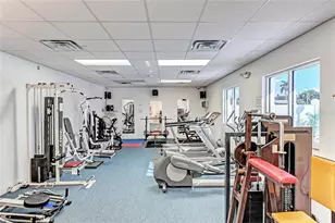 10315 Cortez Rd W, Bradenton, FL 34210 - Photo 48