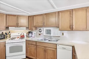 10315 Cortez Rd W, Bradenton, FL 34210 - Photo 16