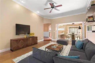 919 80th St NW, Bradenton, FL 34209 - Photo 8