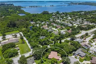 919 80th St NW, Bradenton, FL 34209 - Photo 36