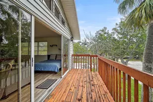 105 Island Cir, Sarasota, FL 34242 - Photo 46