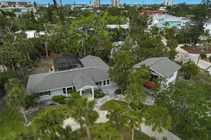 105 Island Cir, Sarasota, FL 34242 - Photo 58