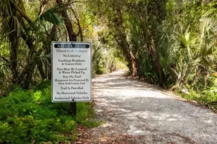 1493 Landings Lake Dr, Sarasota, FL 34231 - Photo 48