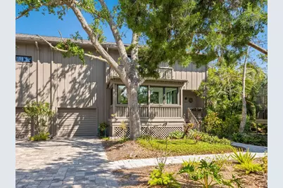 1493 Landings Lake Drive #32, Sarasota, FL 34231 - Photo 2